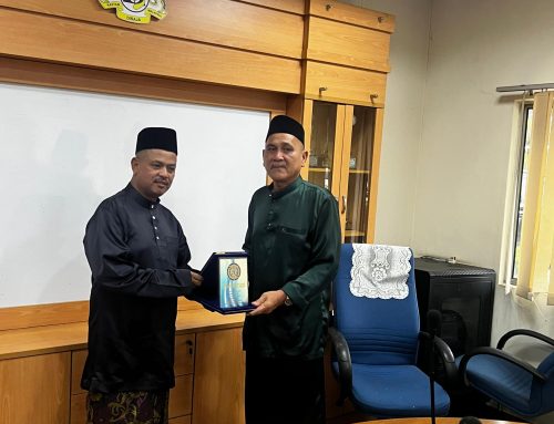 MAJLIS PERSARAAN PEGAWAI KASTAM MARIN LUMUT PERAK PIKK 6861 EN AZMI BIN MUSTAFA