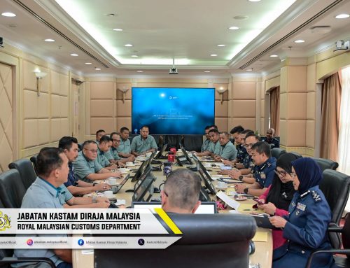 KUNJUNGAN HORMAT PPKMM KE ATAS KETUA PENGARAH KASTAM MALAYSIA YANG BAHARU